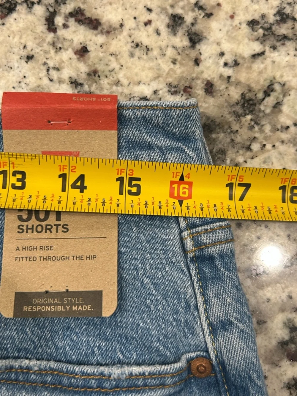 Levi's® 501® Original High Waist Festival Denim Shorts Women’s NWT 31 Distressed
